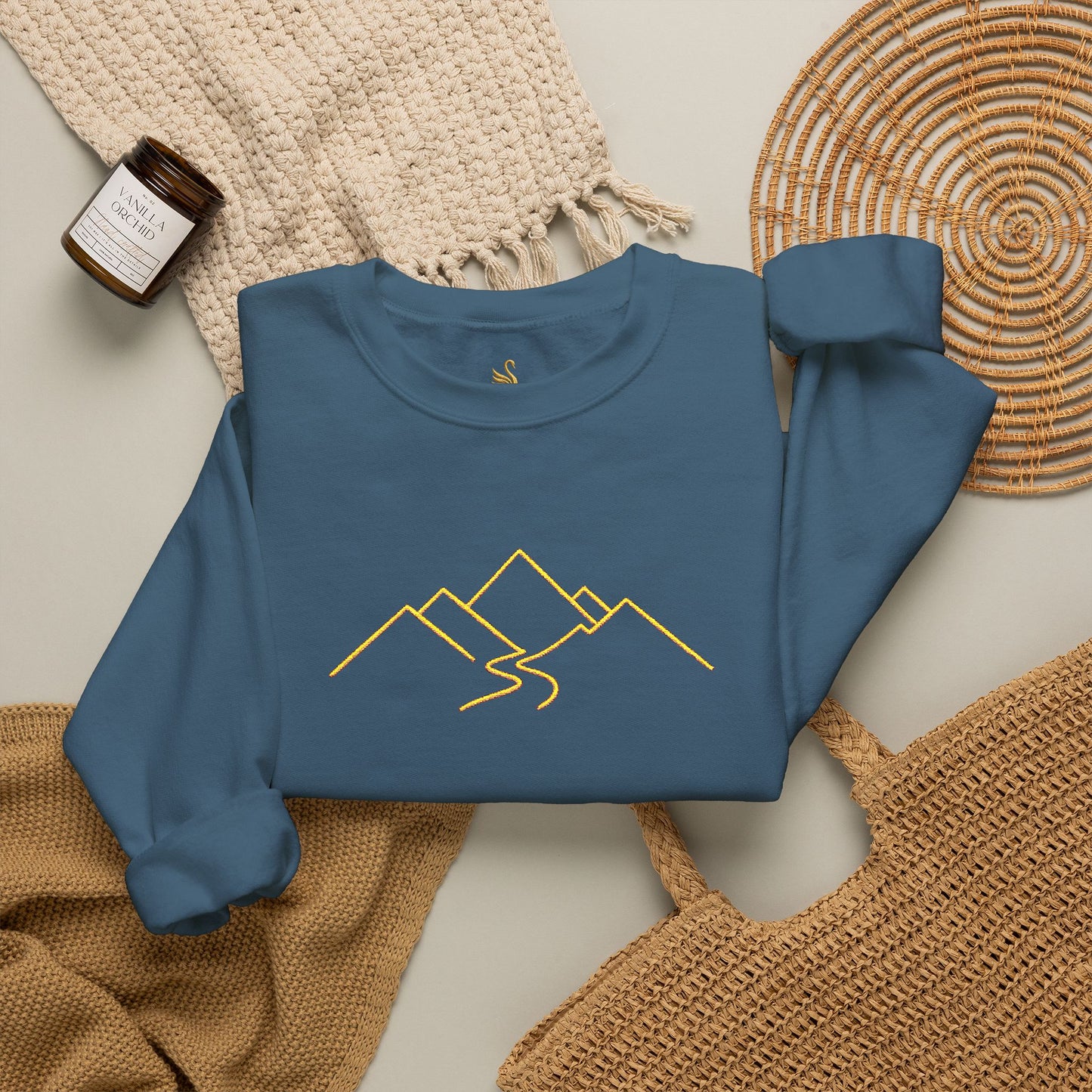 Valley Majesty Embroidered Sweatshirt